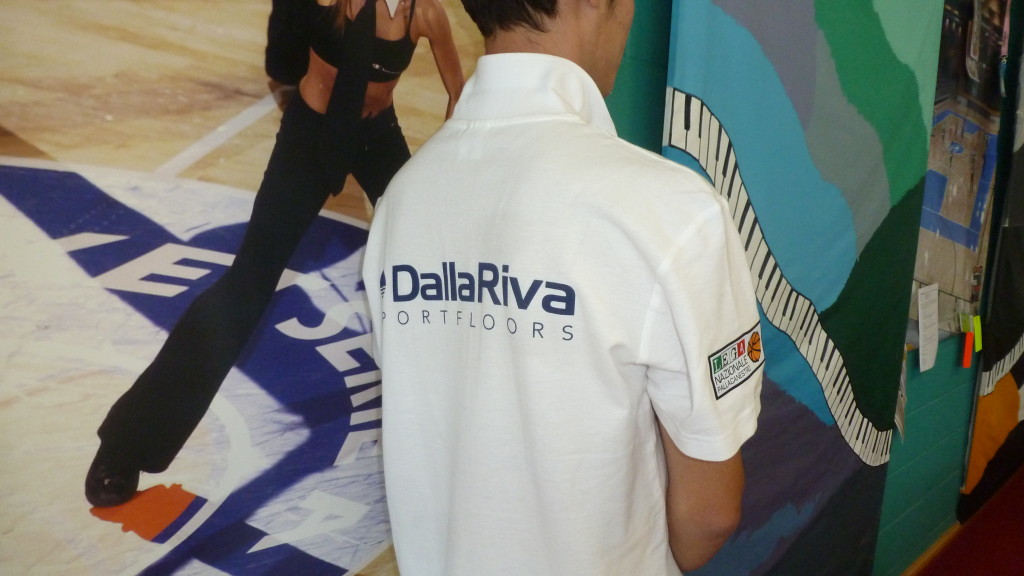 dalla-riva-sportfloors-look-divise-parquet-sportivi-per-palestre-2014-02