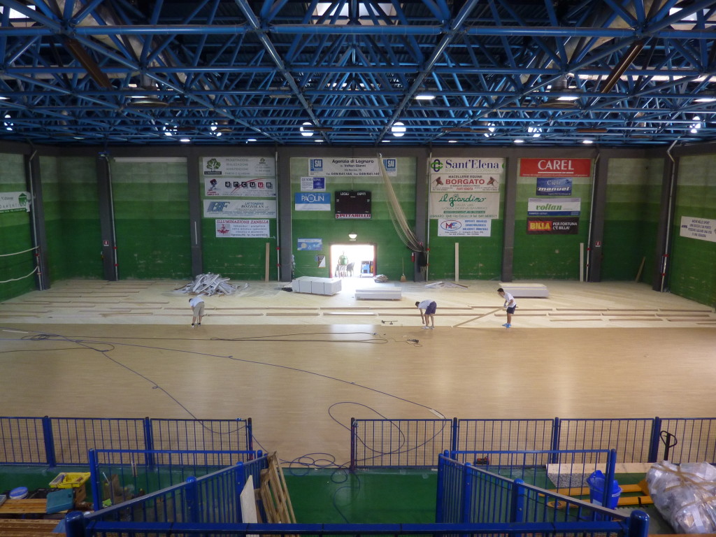 parquet sportivo in faggio dalla riva sportfloors trattamento skating legnaro padova