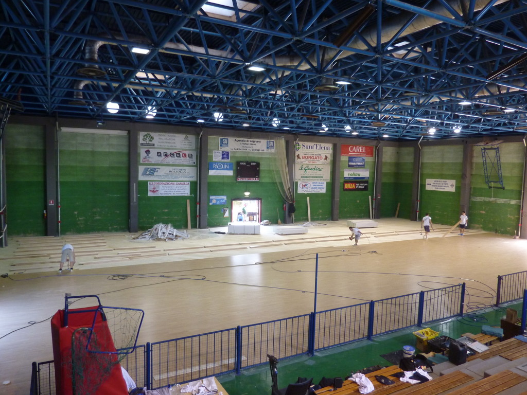 parquet sportivo in faggio dalla riva legnaro 2014