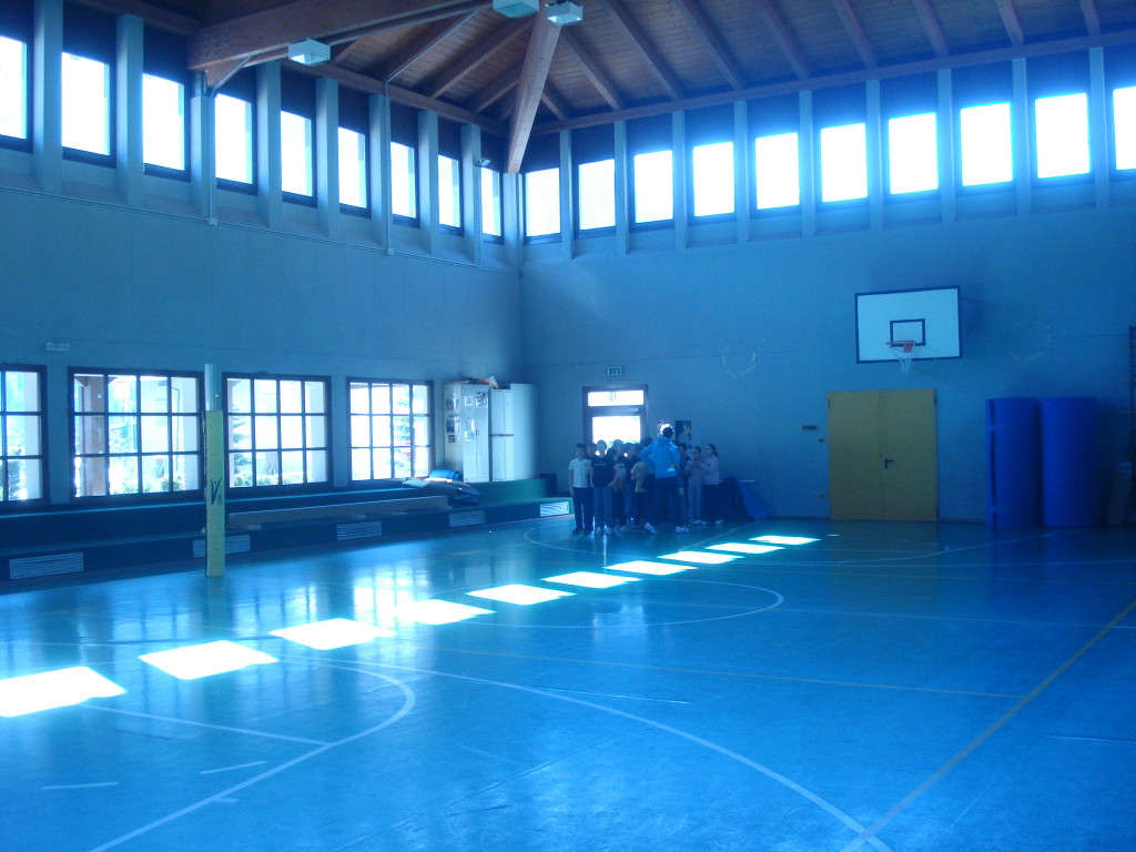La palestra di Croviana prima dell'installazione del parquet sportivo con riscaldamento radiante Dalla Riva