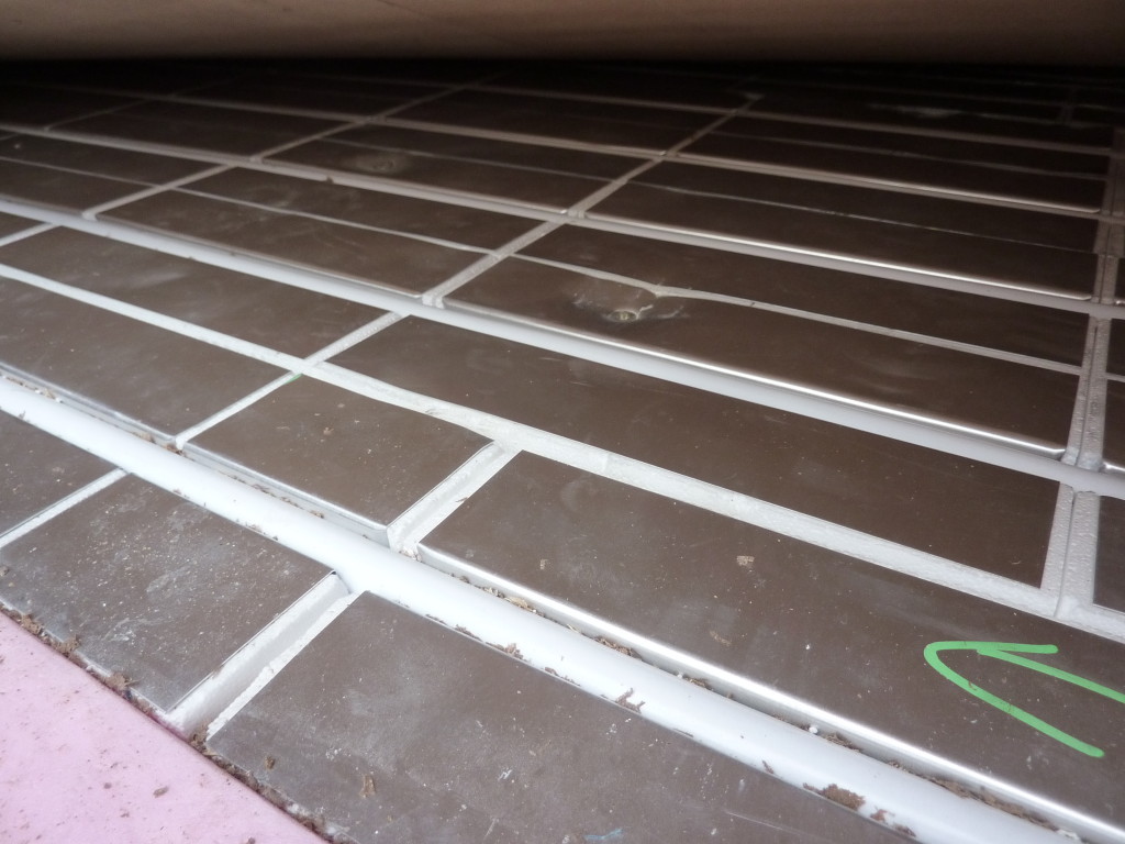 pavimento per palestre con riscaldamento radiante Dalla Riva Sportfloors