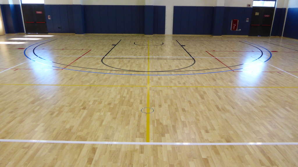 Per il parquet della palestra Nato di Aviano è stato scelto un modello Solid Jump System in hevea