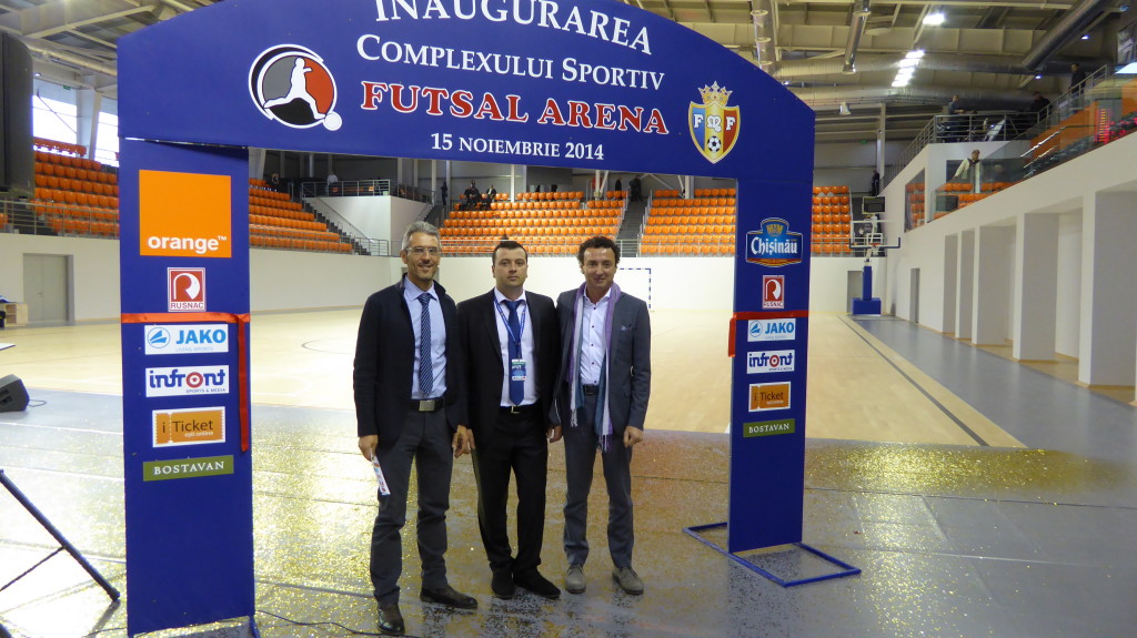 cerimonia di inaugurazione della Futsal Arena con parquet Dalla Riva Sportfloors in Moldavia