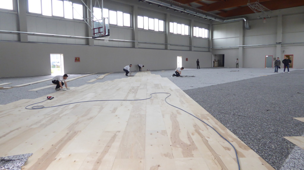 Per la palestra di Portomaggiore Dalla Riva Sportfloors ha scelto il modello Playwood 4