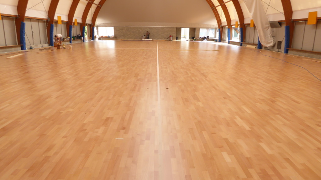 Agil Volley Trecate, pavimentazione sportiva in legno ultimata